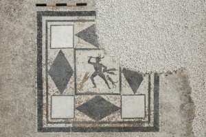 Visita guidata alla Domus romana di Torino, via delle Orfane